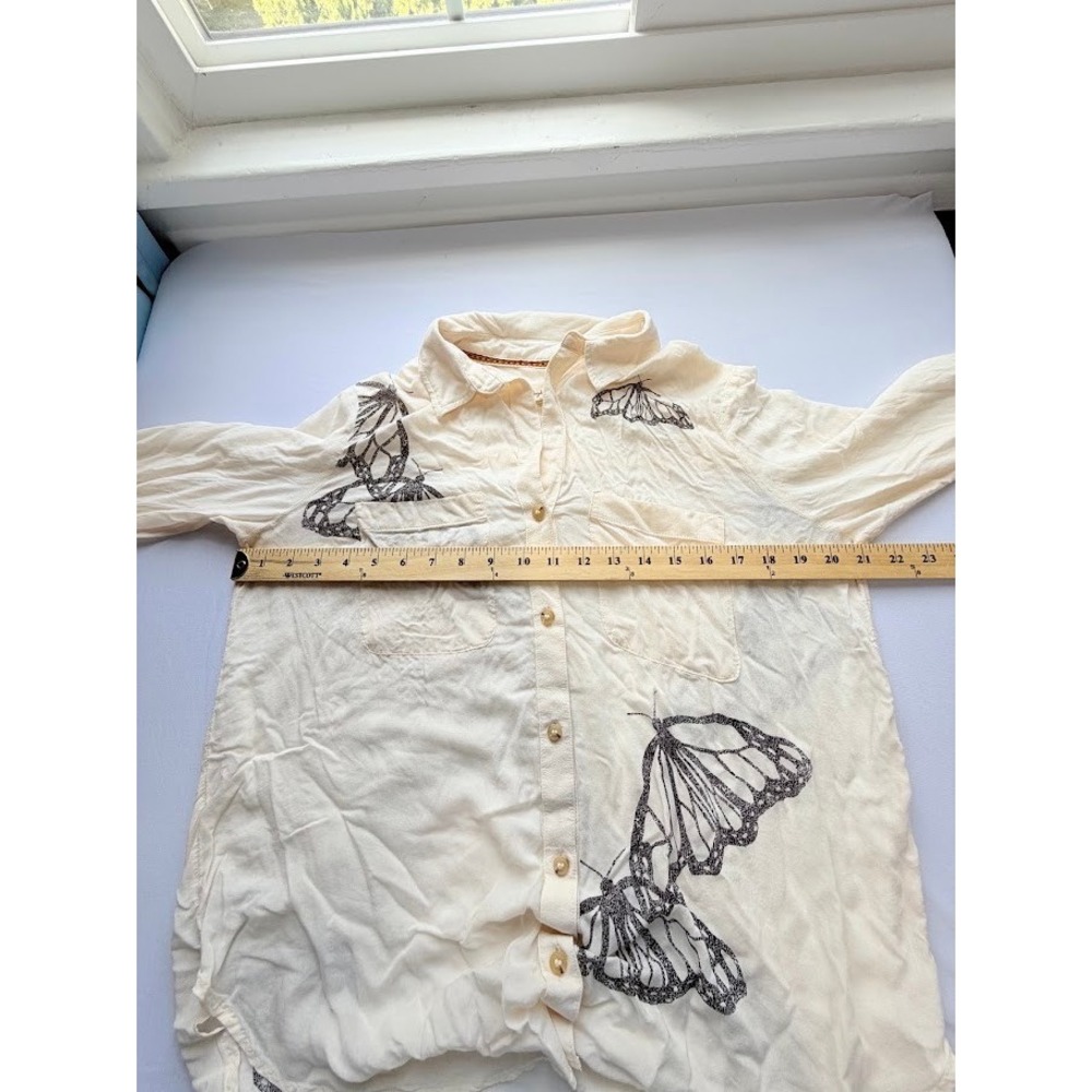 Lane Lloyd for Pilcro Anthropologie Butterfly Graphic Button Down Shirt Cream M - Picture 6 of 8